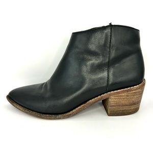 Madewell Black Leather Ankle Boots | 6.5
